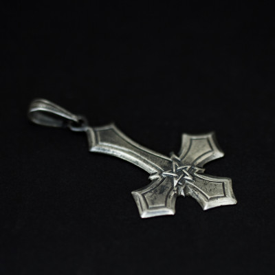Крест перевернутый с пентаклем №1 (серебро) ,5,04г, 30х43мм 412