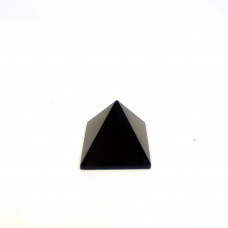 Пирамида из чёрного агата №2